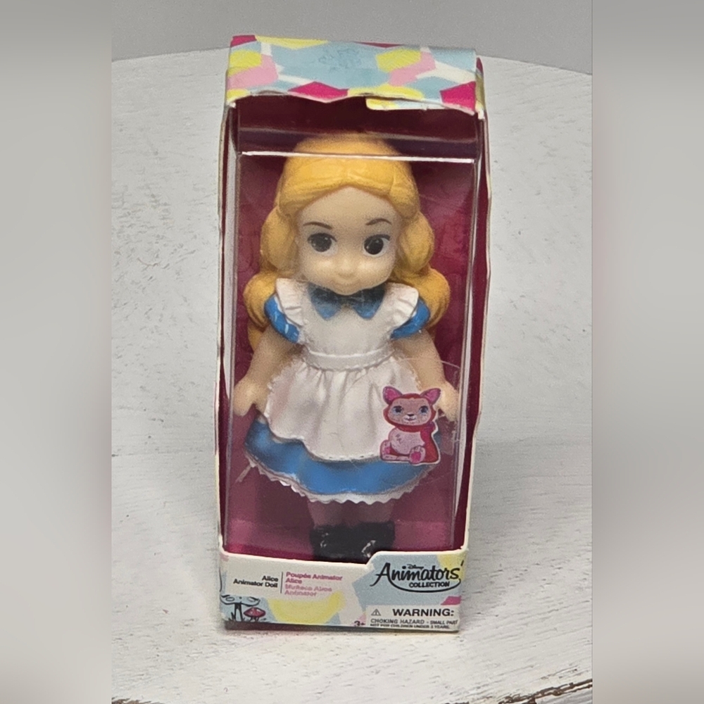 Alice's Adventures in Wonderland Disney Mini Brands [ Read Details ]